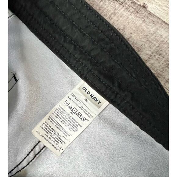 Old Navy Grey Striped Novelty Board Shorts Swim Trunks Bottom 28 Vacation Beach - Picture 5 of 7